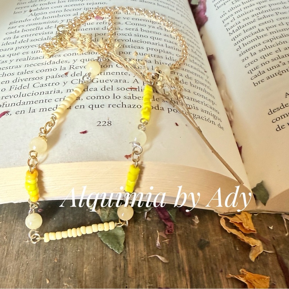 Beaded chain citrine choker minimalist necklace - Picture 3 of 6